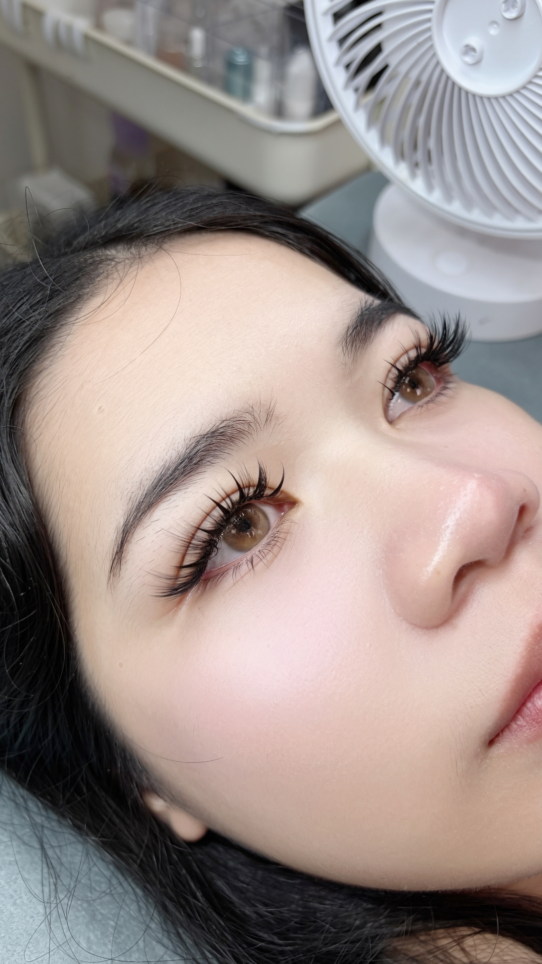 Natural doll-eye lash extensions